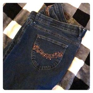 Meet your Posher, Beulah